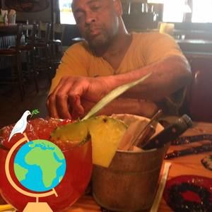 Meet your Posher, Derrick